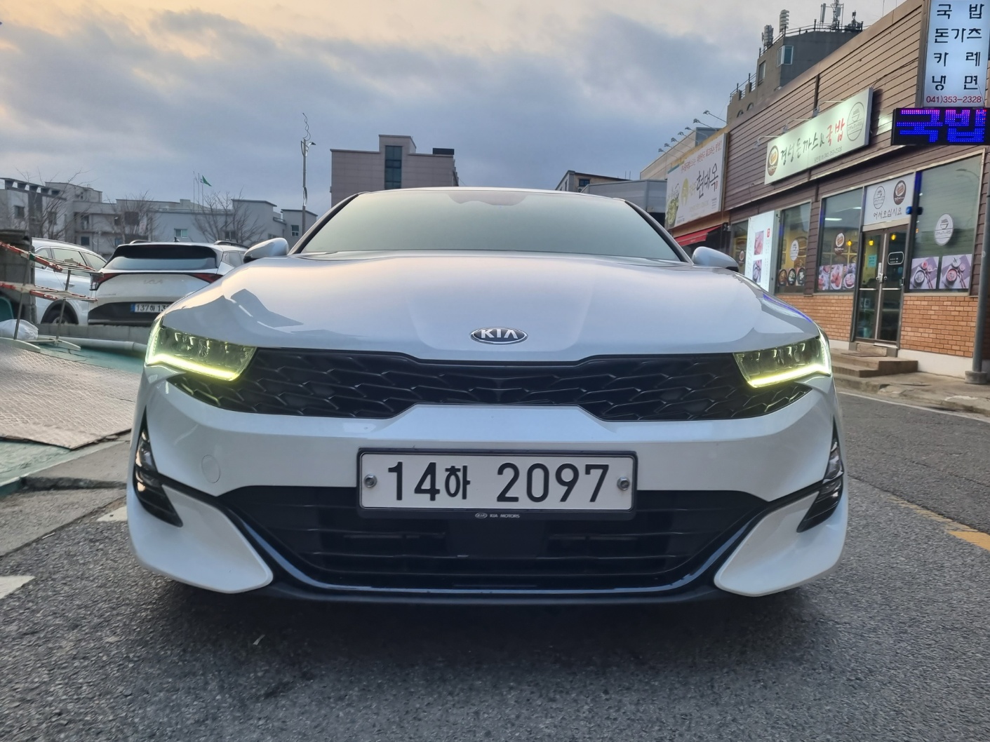 차량 이미지 2