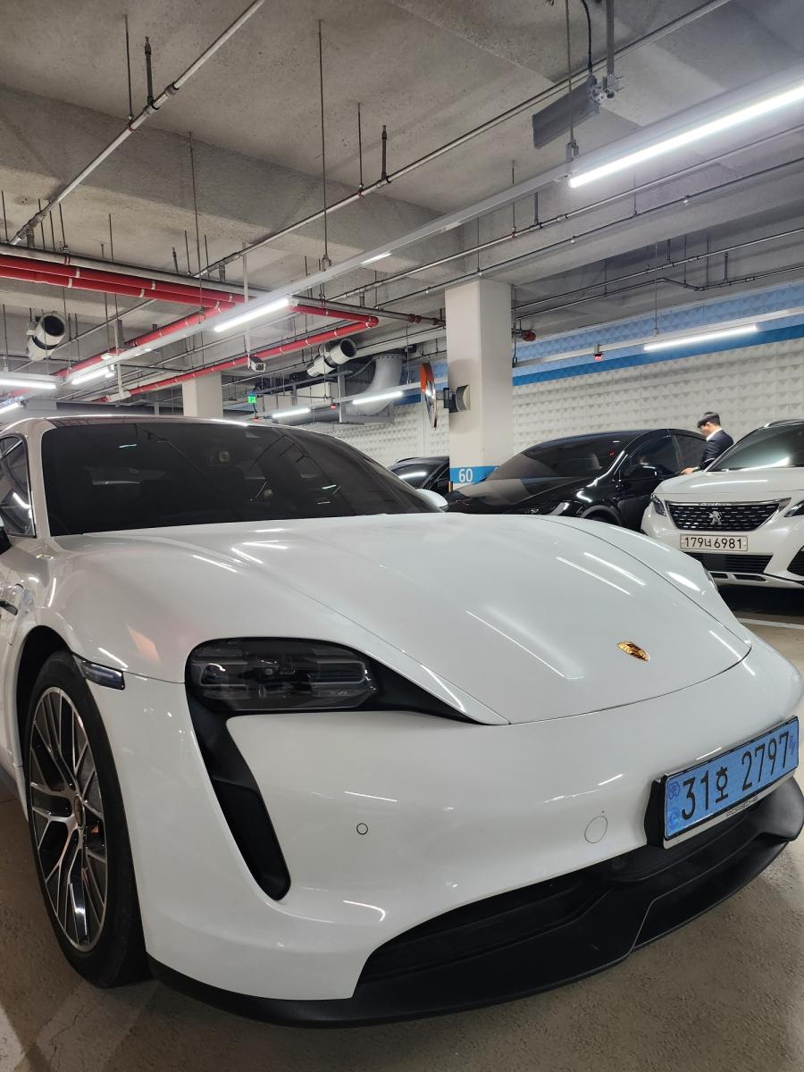 차량 이미지 2