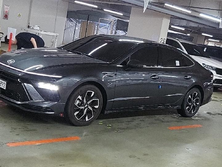 차량 이미지 2
