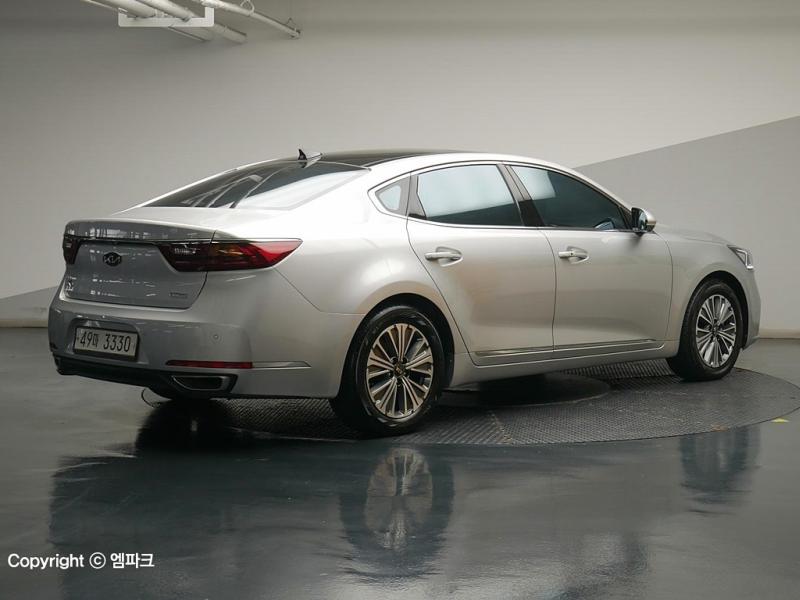 차량 이미지 4