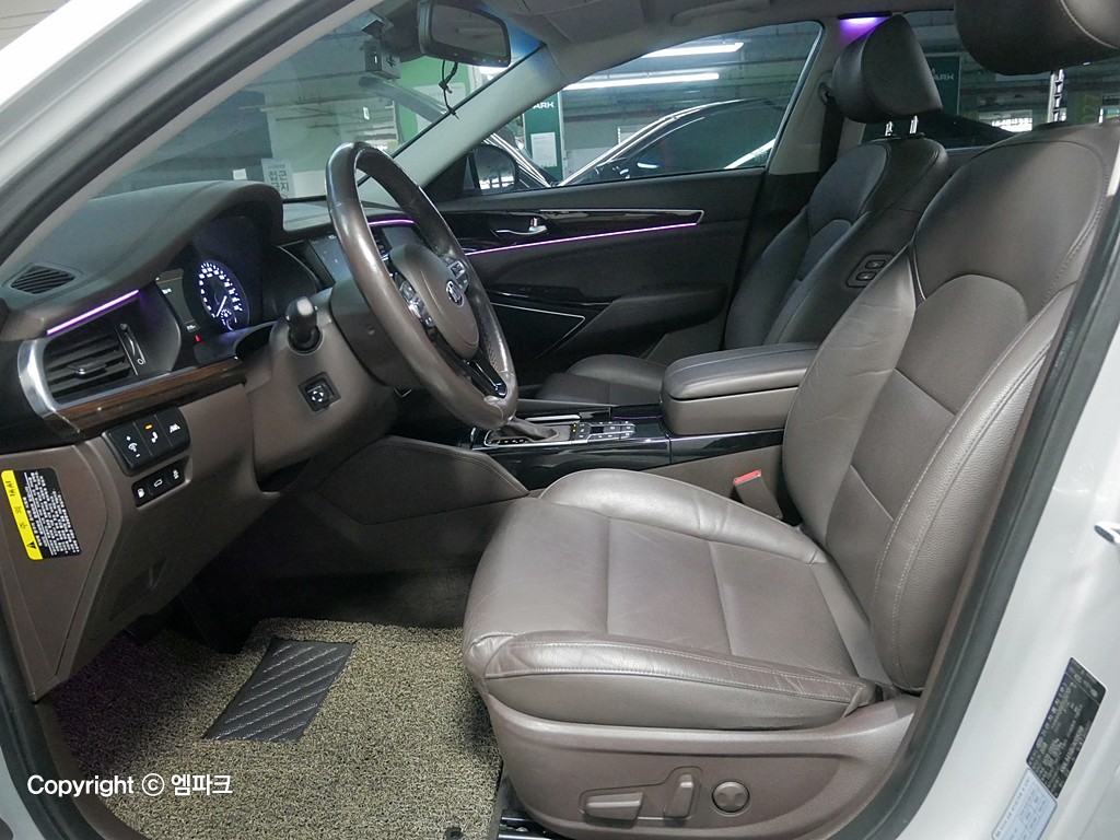 차량 이미지 13