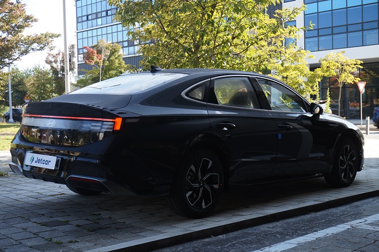 차량 이미지 4