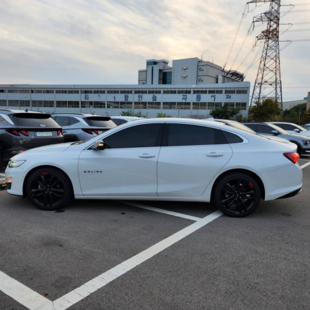 차량 이미지 4
