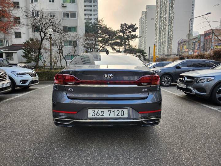 차량 이미지 6