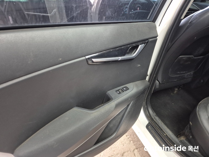 차량 이미지 17