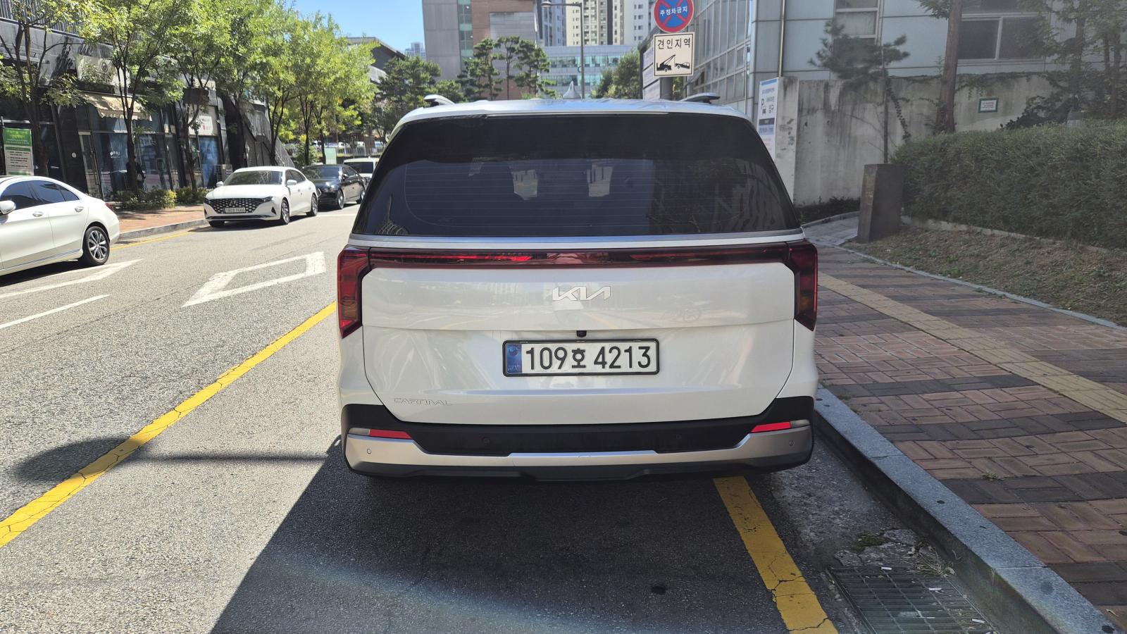 차량 이미지 3