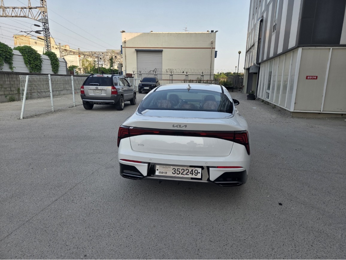 차량 이미지 3