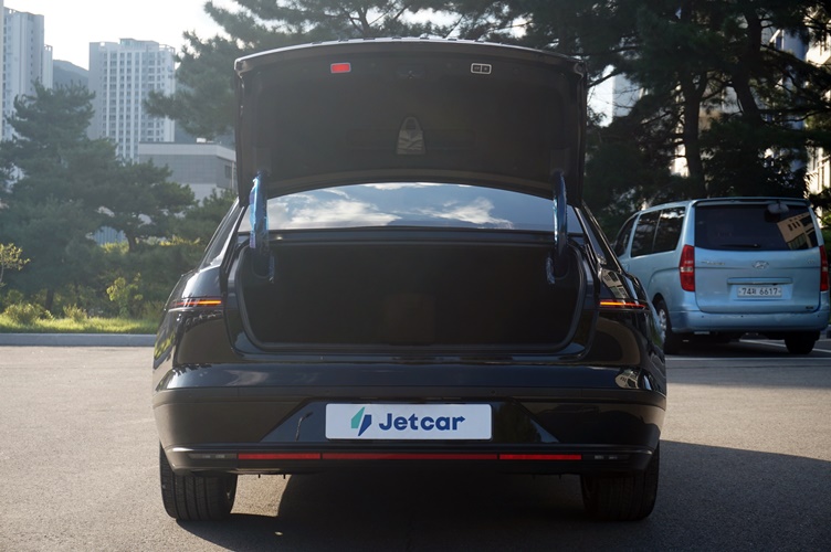 차량 이미지 9