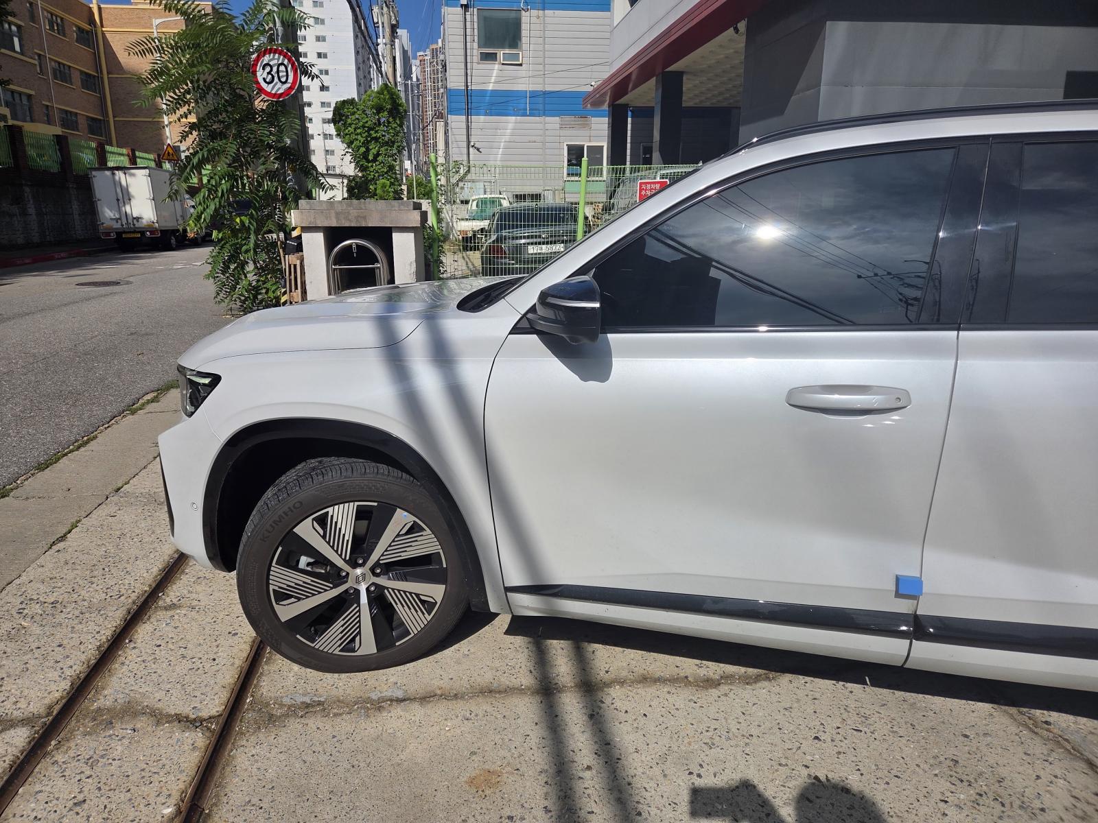 차량 이미지 2