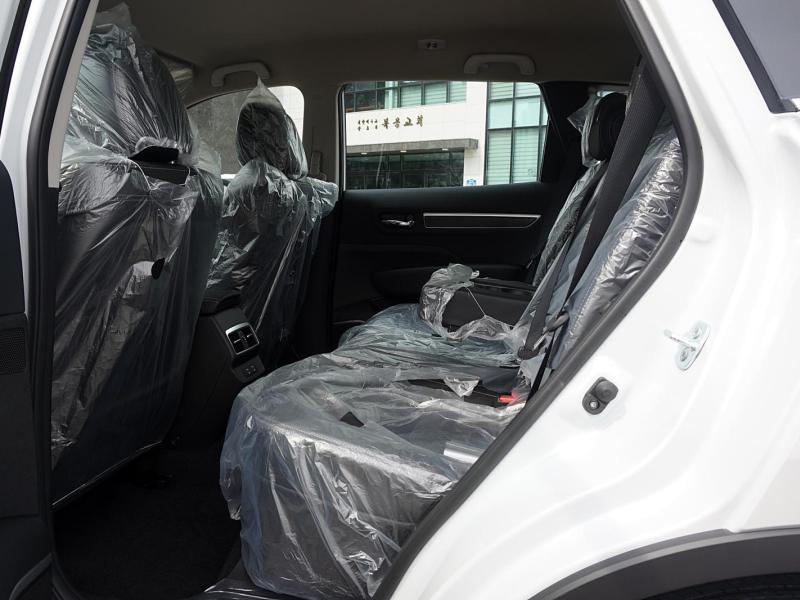 차량 이미지 15