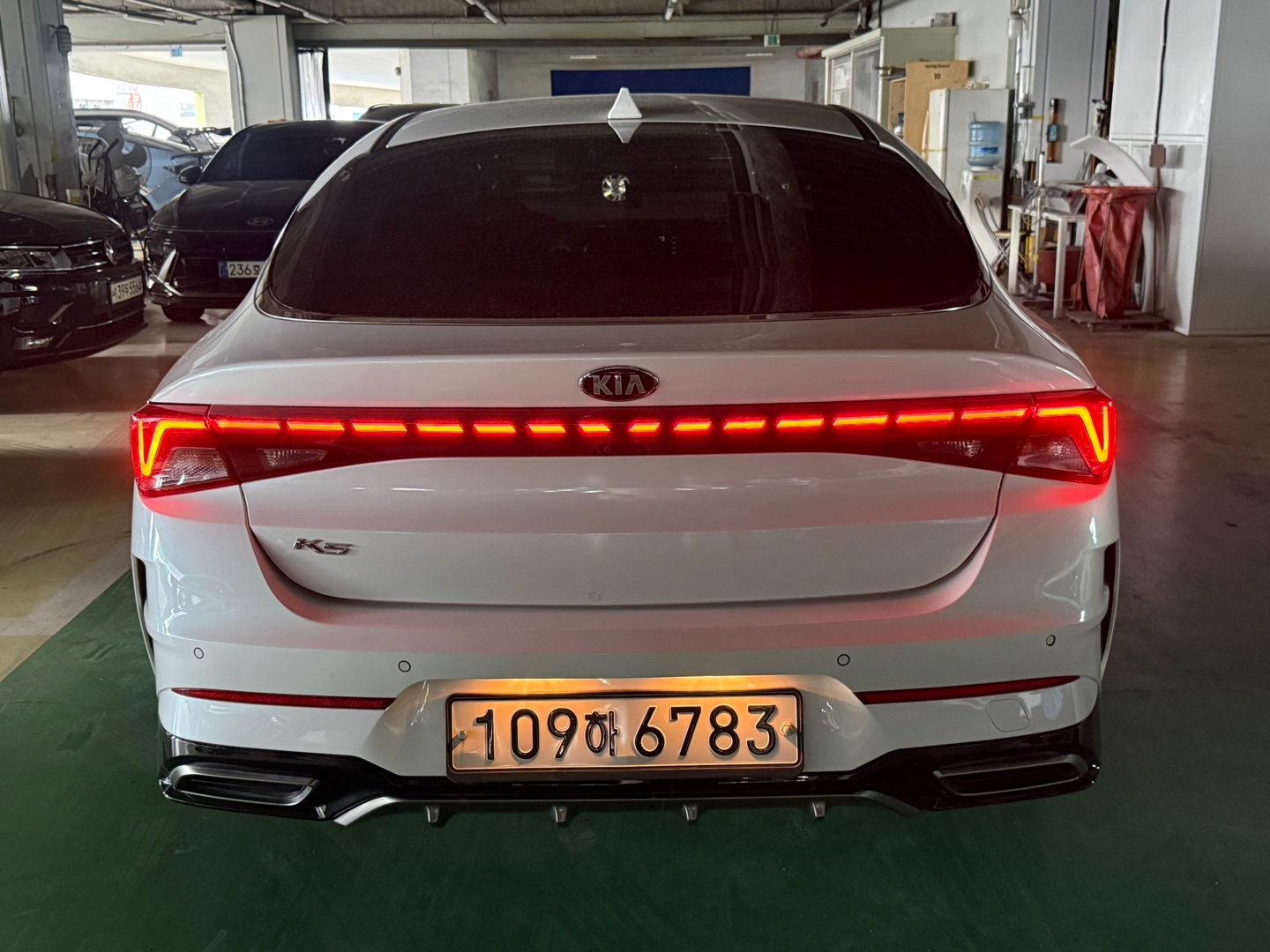 차량 이미지 4