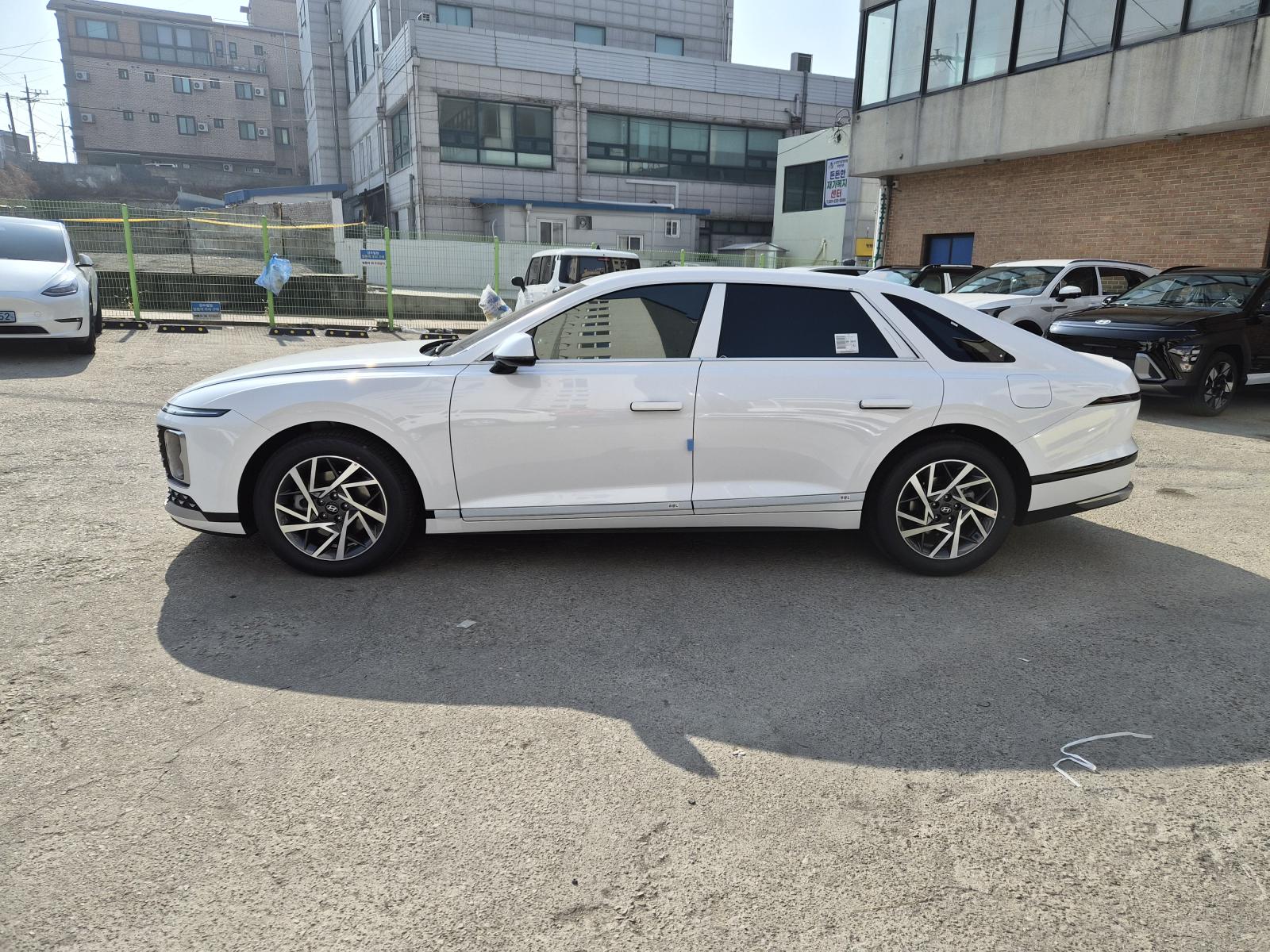 차량 이미지 2